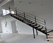Установлена лестница с перилами. п.Анино