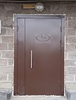 Дверь на подъезд с армированным стеклопакетом. пр. Тореза