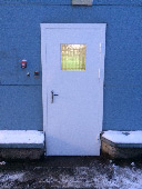 Изготовлена и установлена металлическая дверь с армированными стеклами для ООО "ТД Эдельвейс"